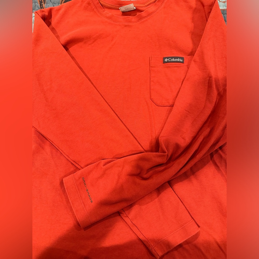 Men’s Columbia long sleeve. Orange. Size XL.